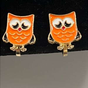 Cute little orange owl clip on earrings